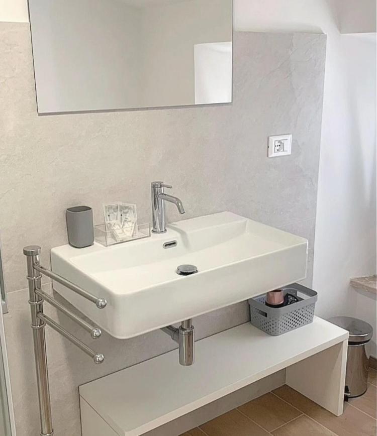 Hotel Vicolo 923 San Benedetto del Tronto Zewnętrze zdjęcie